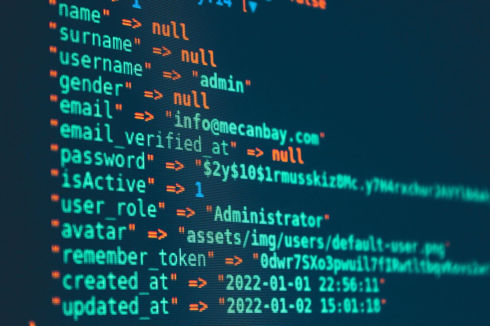 Tech buzzwords: do you really need MongoDB, NoSQL, Next.js or a trendy stack?