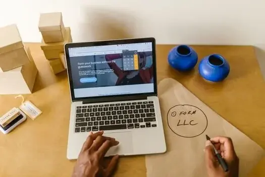 Site sur mesure pour TPE : est-ce vraiment réservé aux grandes entreprises ?
